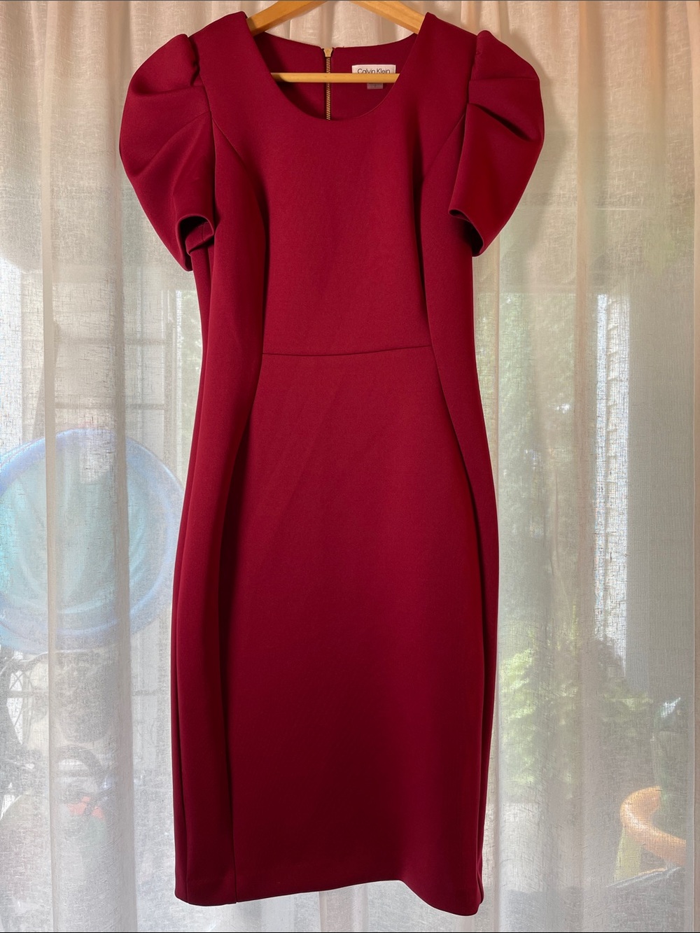 Calvin Klein Wine Red Puff-Sleeve Scuba Sheath Dress